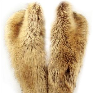 NWOT Fur Wrap